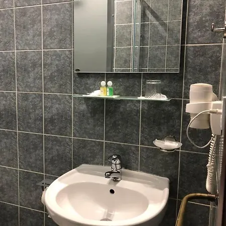 Atlant Hotel Oujhorod