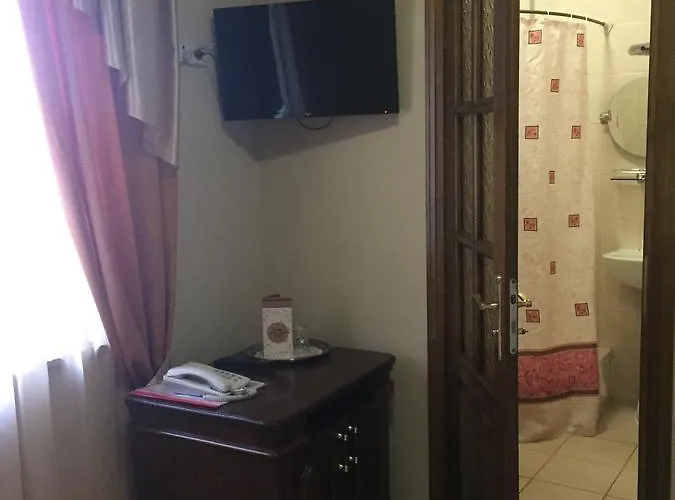 атлант Отель 3*